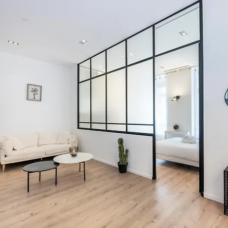 Le 121 - Loft Design Rue D'antibes