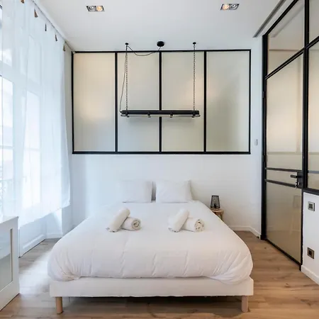 Le 121 - Loft Design Rue D'antibes *