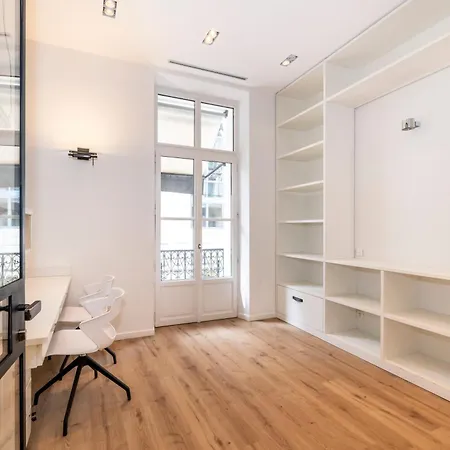 Le 121 - Loft Design Rue D'antibes *